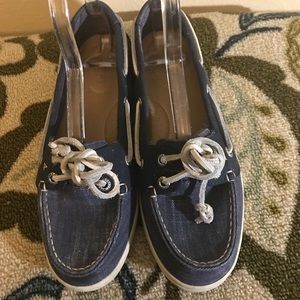 Sperry boat shoes